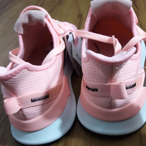 🌺FINAL PRICE DROP🌺Adidas U_Path Running Sneaker - Picture 11 of 16